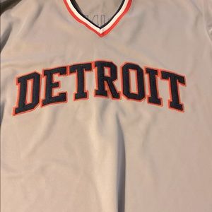 Mens Detroit Tigers jersey pullover